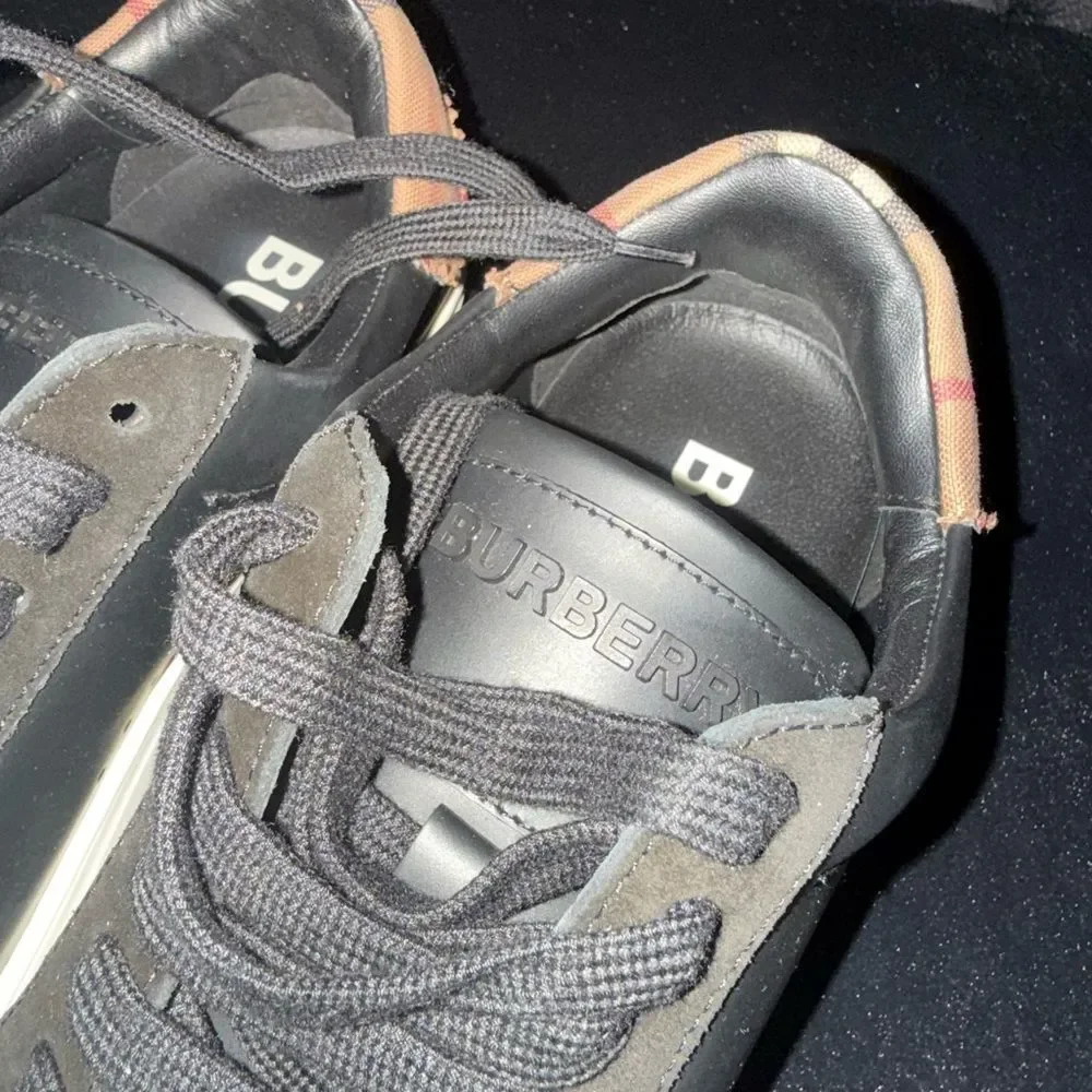 Brand new Burberry Black Sneakers size 10